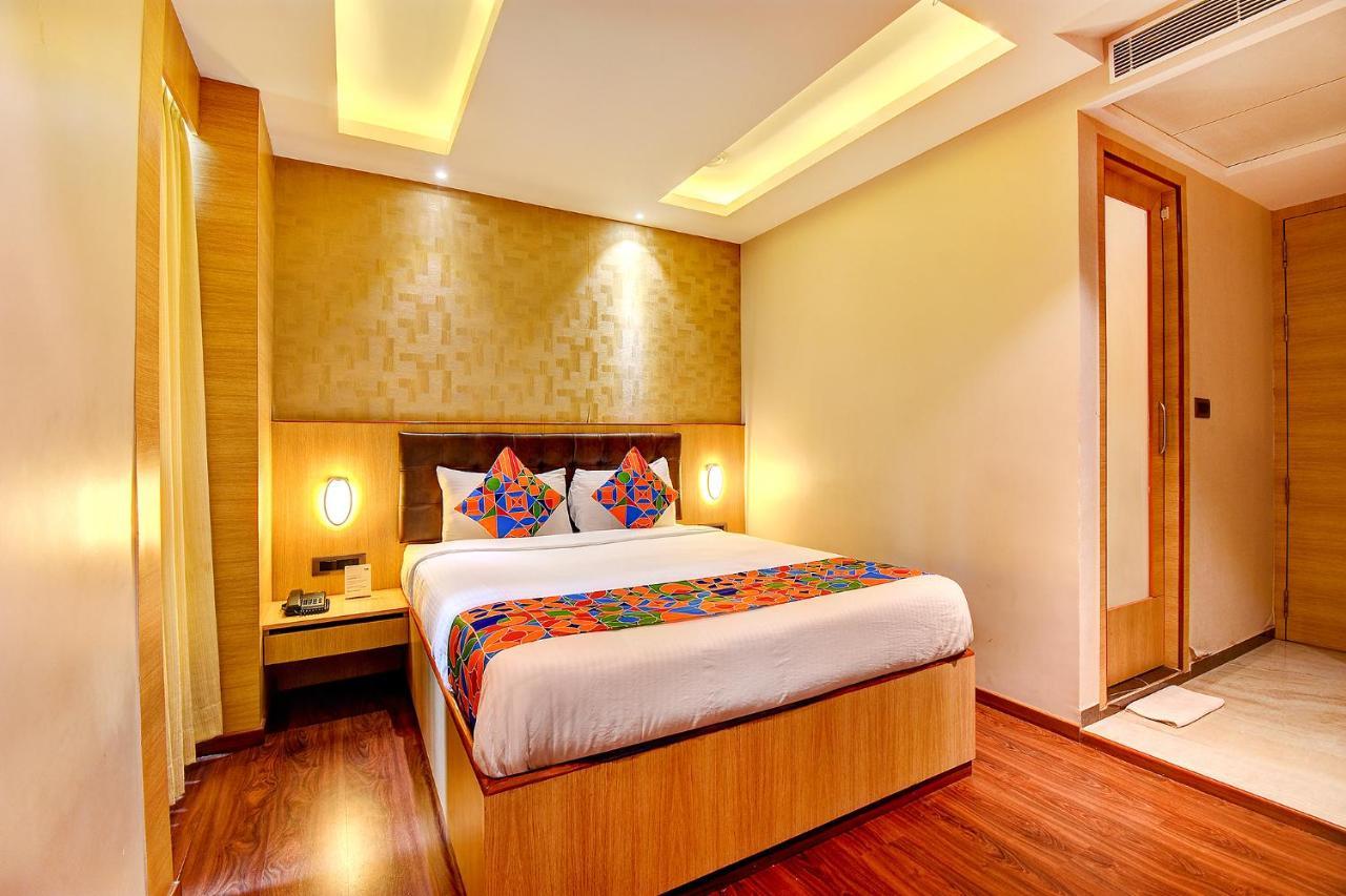 Fabhotel S Comfort Inn - Indiranagar Бенґалуру Екстер'єр фото